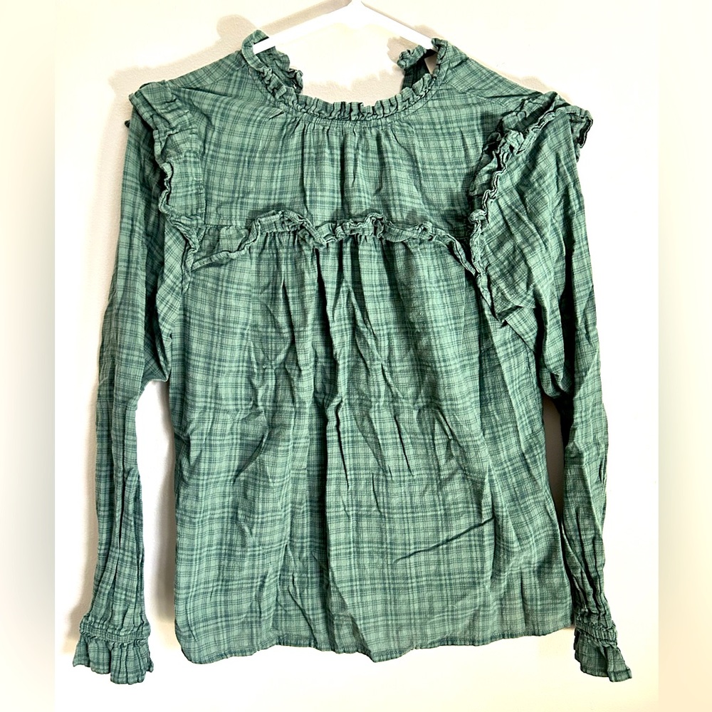 Universal Threads Woman’s Long Sleeve